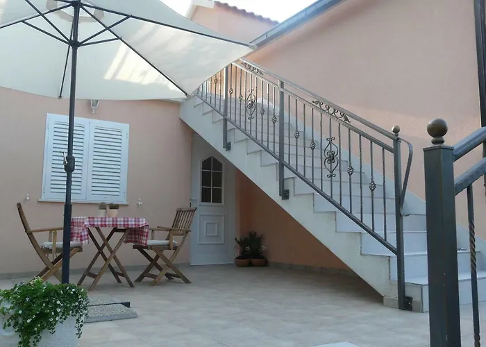 Apartment Sabioncello